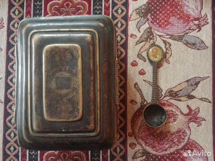 Шкатулка,ложка