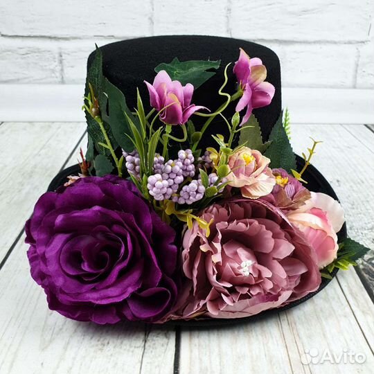 Цилиндр женский с цветами