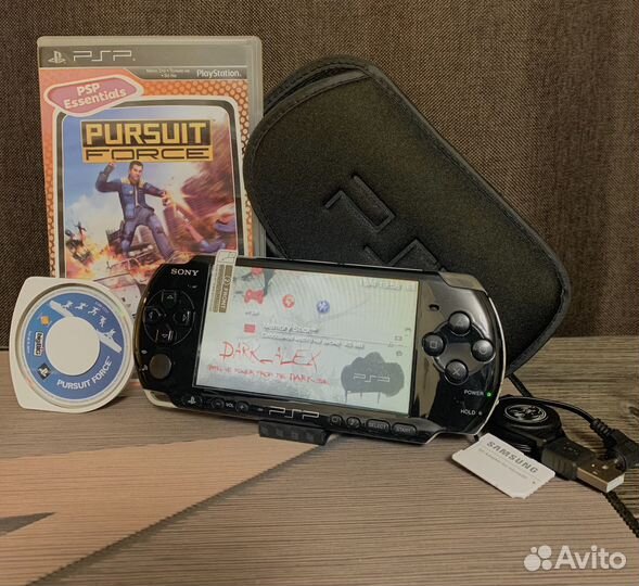 Sony PSP 3008 Piano Black 64gb 7500 игр (комплект)