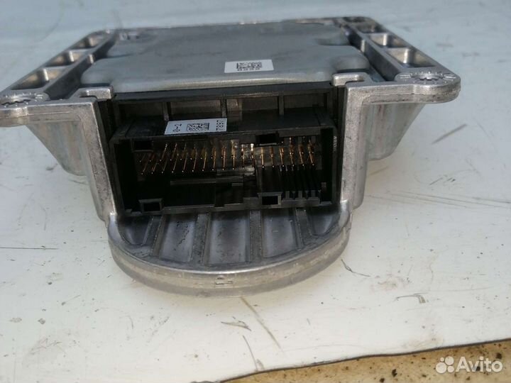 Блок управления подушкой безо-сти Airbag BMW F30