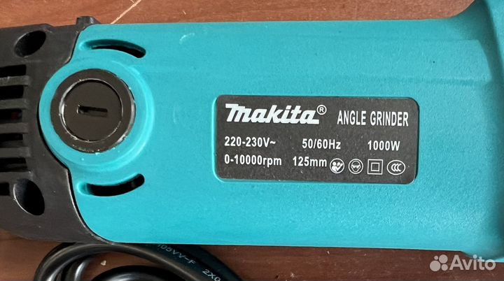 Уши Болгарка 125 Makita 6030 с рег. об. 1000W