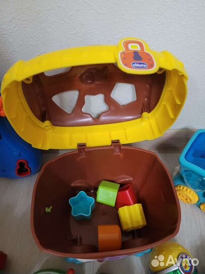 Развивающие игрушки для малышей