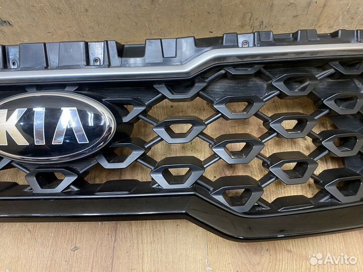 Б/У Б/У Решётка радиатора Kia Sorento IV 2020