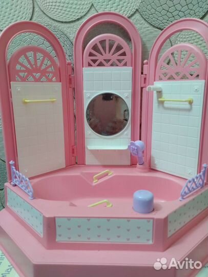 Домик кукольный