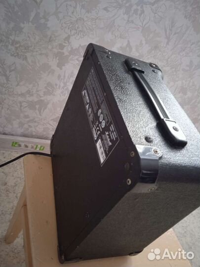 Комбоусилитель - Marshall MG10