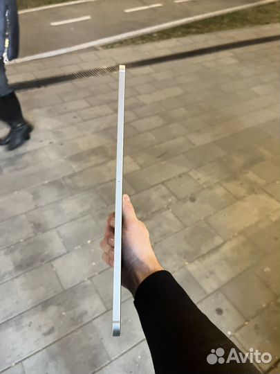 iPad pro 12.9 2022 m2 128gb sim акб 88 A5930