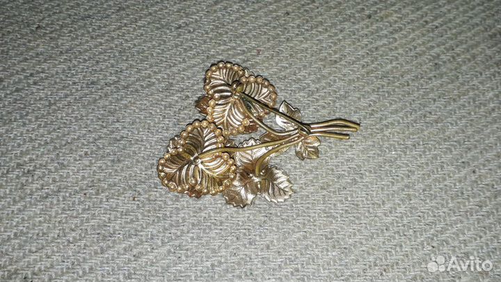 Винтажная тяжелая брошь Букет