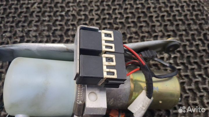 Насос подъема крыши Audi A4 (B6), 2004