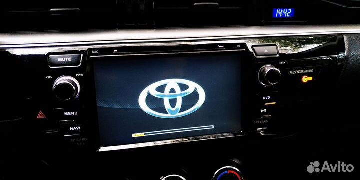 Магнитола на toyota corolla