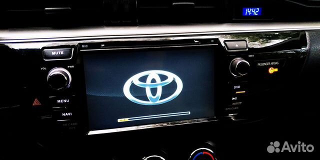 Магнитола на toyota corolla