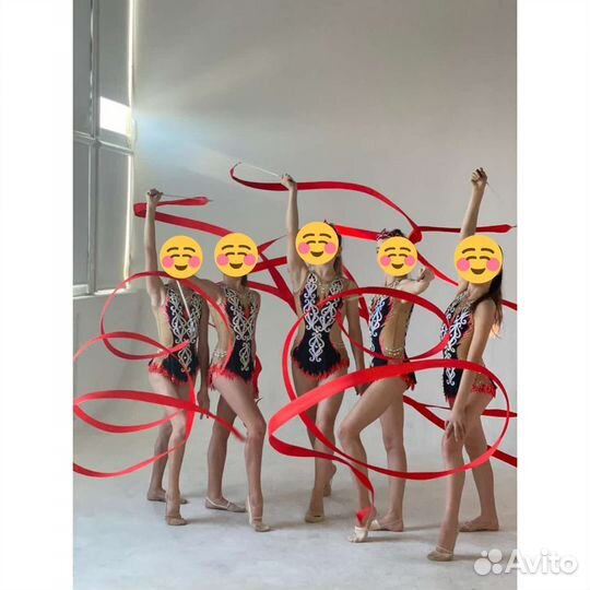 Продам групповые купальники для худ. гимнастике