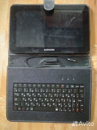 Планшет Samsung galaxy tab3 n8000