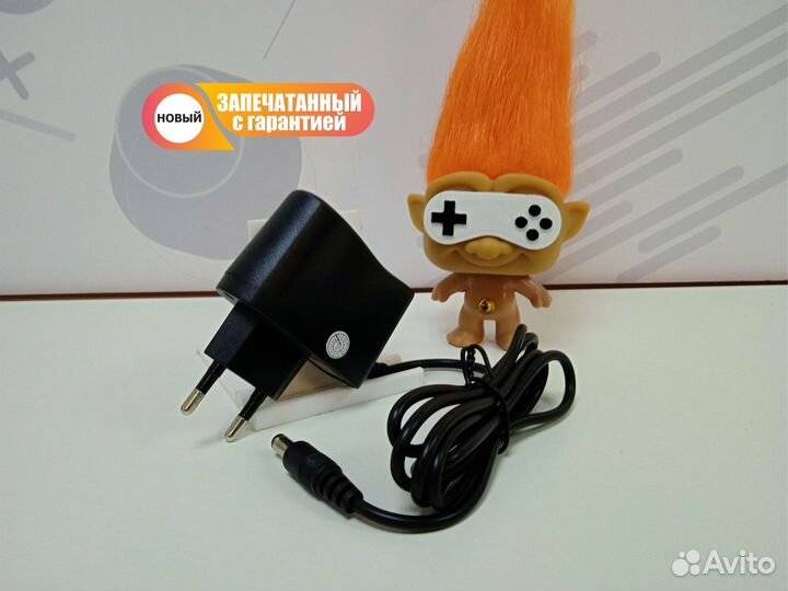 Блок питания16bit/8bit 9v 600mA новый