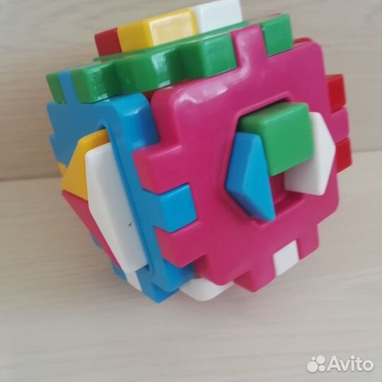 Игрушки развивающие детские