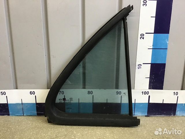 Стекло двери задней правой Kia Sorento 2003-2009