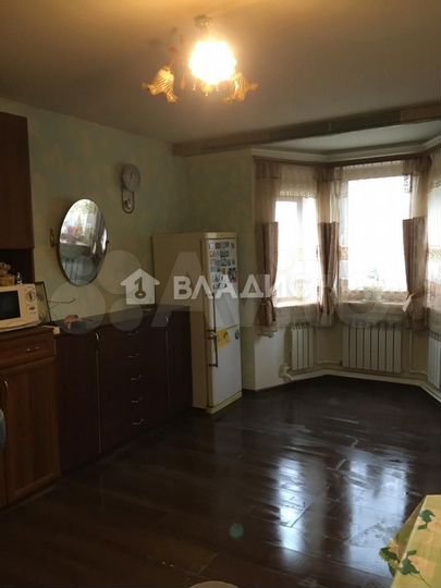 2-к. квартира, 60 м², 1/2 эт.