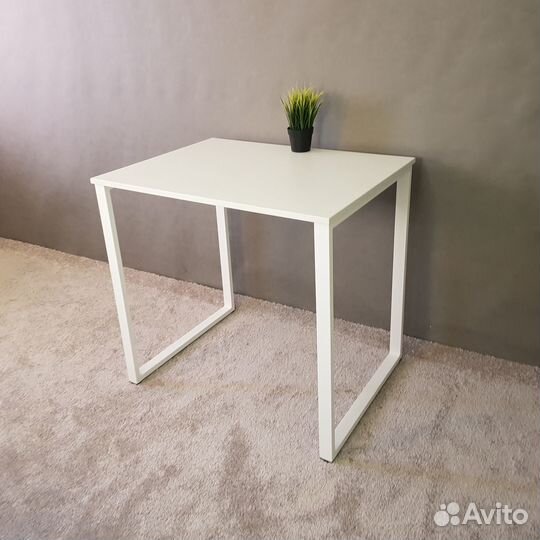 Компьютерный стол Лофт 80*60 см. Белые ножки