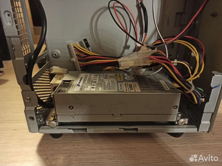 Корпус на основе inwin BM643 mini-itx micro-atx