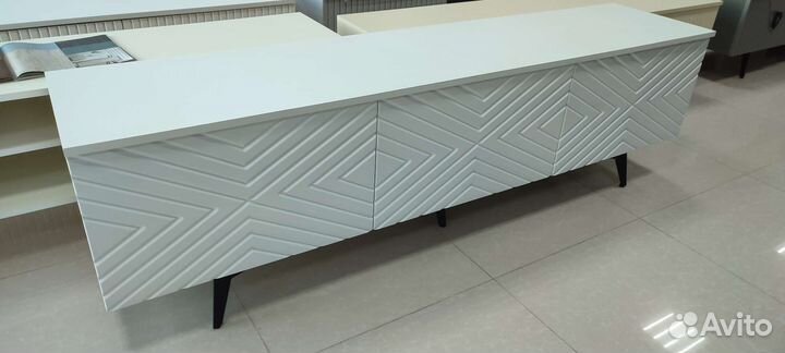 Тумба под тв