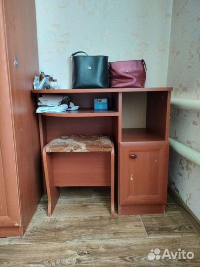 Туалетный столик