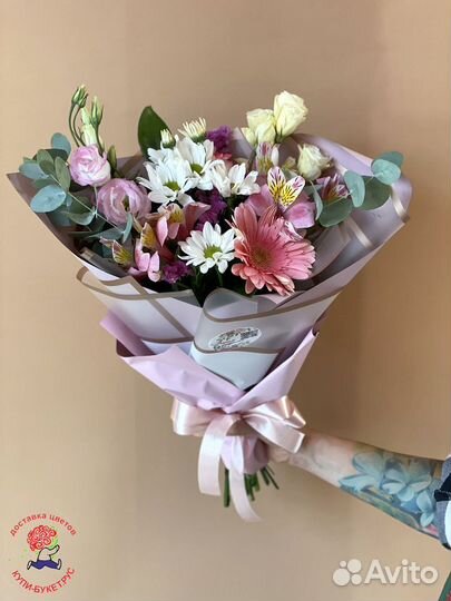 Букеты цветов до 1000