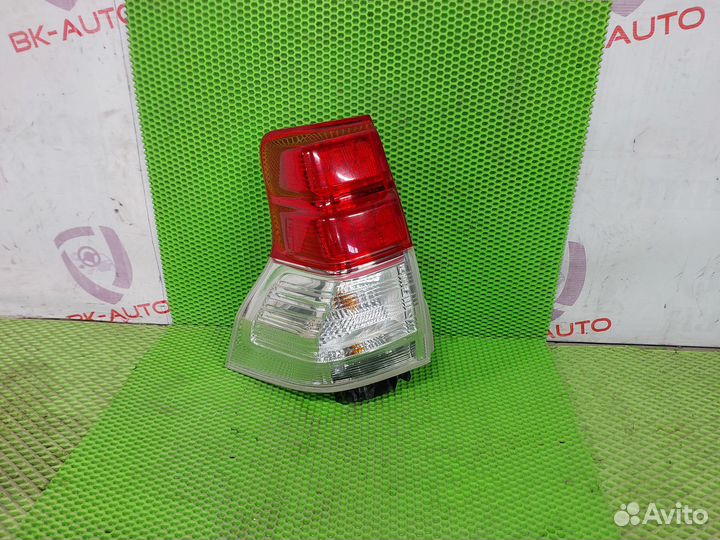 Задний левый фонарь Toyota Land Cruiser Prado 150