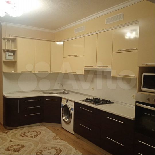2-к. квартира, 71 м², 1/5 эт.
