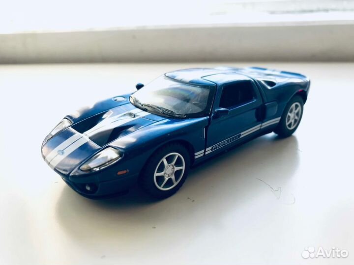 Ford GT