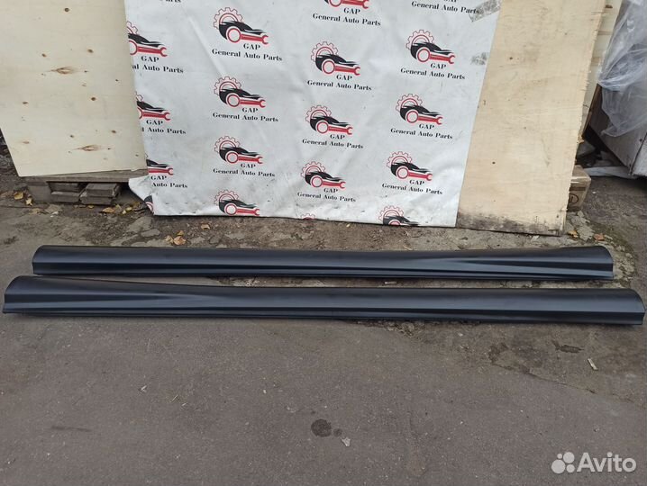 Mercedes W211 пороги AMG