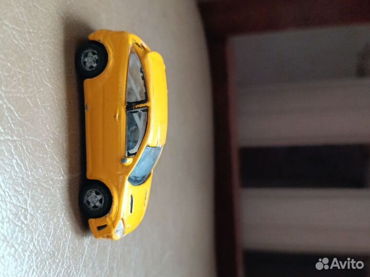 Игрушечные машинки