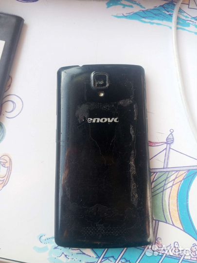 Продам телефон на запчасти