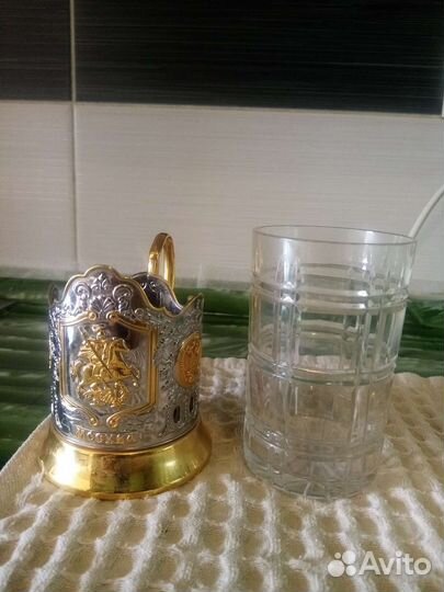 Подстаканник со стаканом