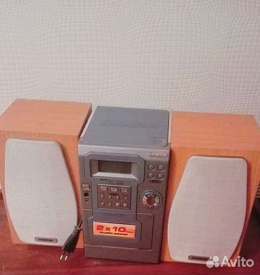 Музыкальный центр Thomson CS84