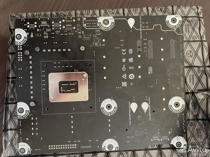 Материнская плата msi z690 pro series