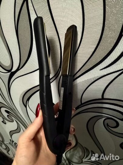 Выпрямитель для волос