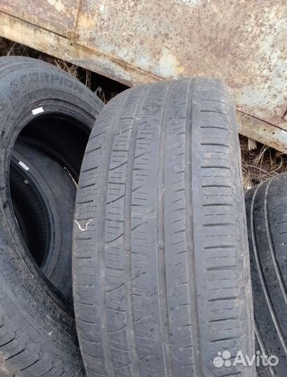 Продается резина 235\60R18