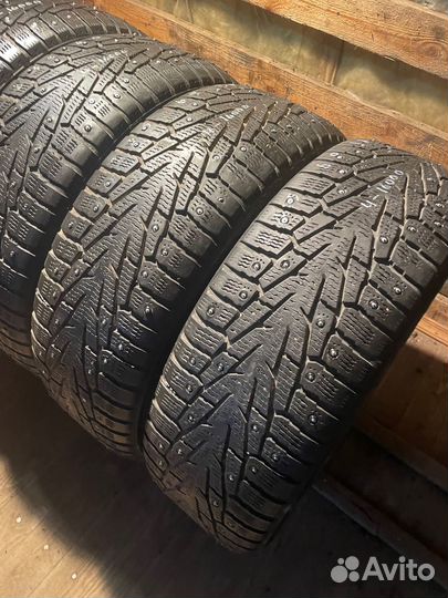 Nokian Tyres Hakkapeliitta 7 SUV 235/60 R18