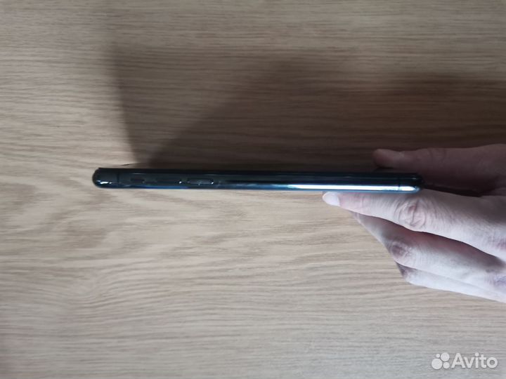 iPhone X, 64 ГБ