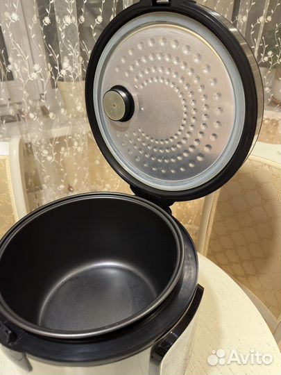 Мультиварка Delimano 20 в 2