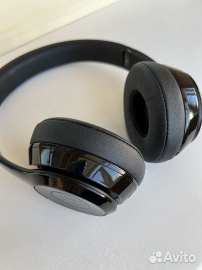 Наушники Beats Solo3 Wireless