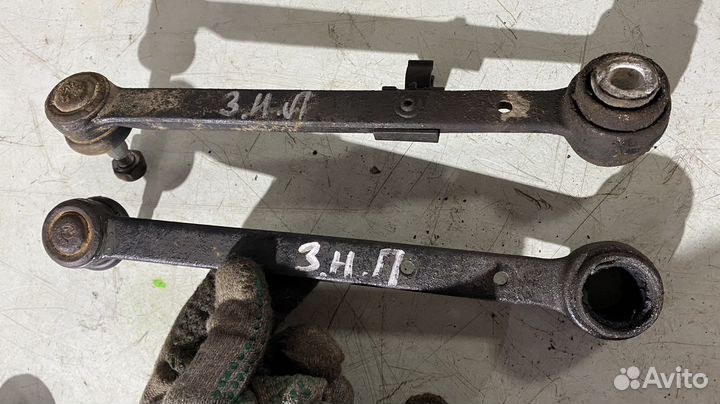 Подвеска заднего подрамника Mercedes Benz W210