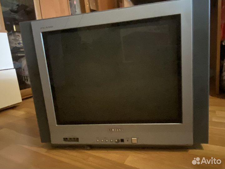 Телевизор samsung (для дачи)