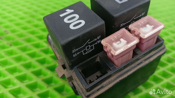 Блок предохранителей реле amulet a15