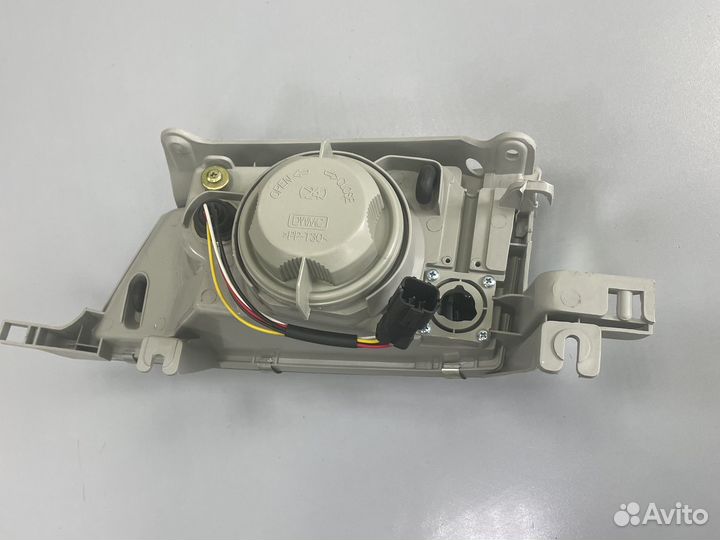 Фара правая Daewoo Nexia N100 N150 1995-2016