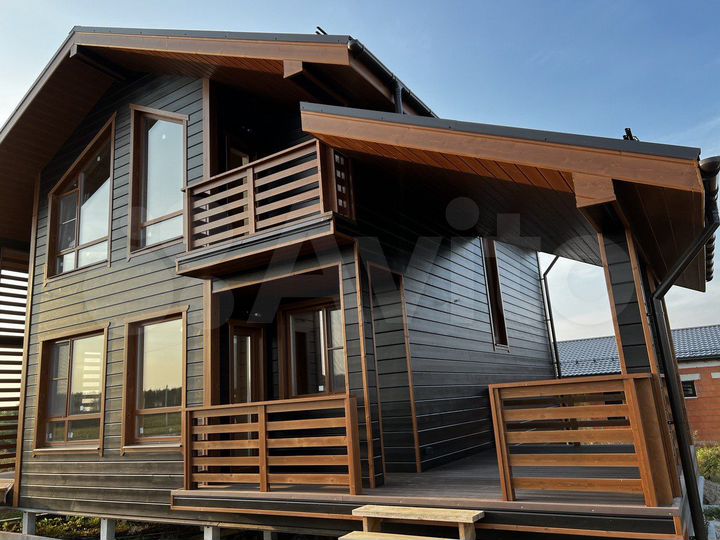 Дом 160 м² на участке 9 сот.