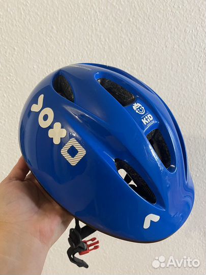 Велошлем и комплект защиты