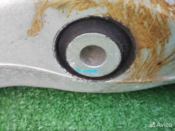 Рычаг передний левый Mercedes-Benz Gle-Class W166