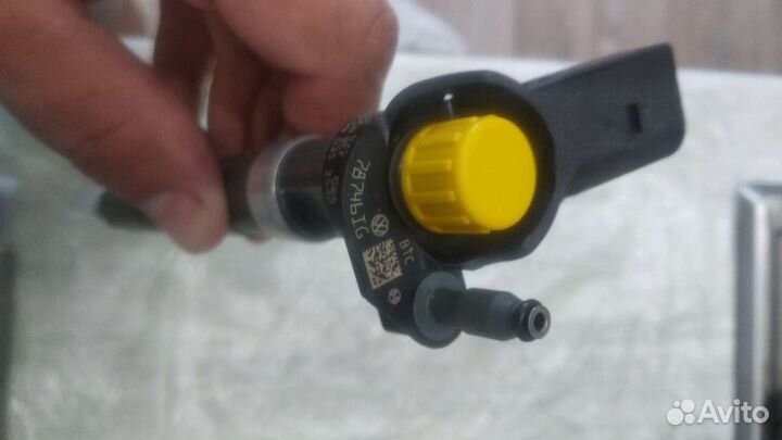 Форсунка VW 2.0 TDI T5-6, Amarok