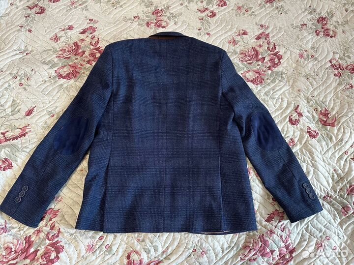 Пиджак для мальчика 146
