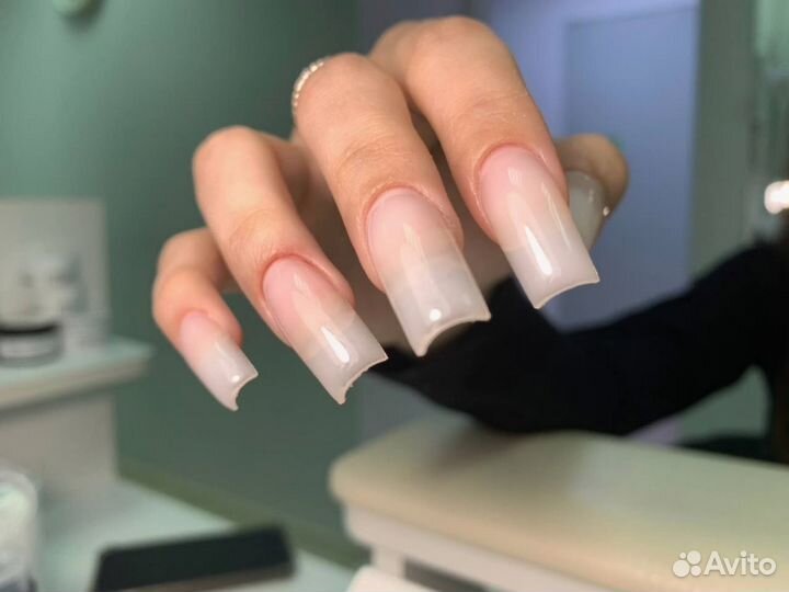 Маникюр, наращивание, укрепление и покрытие ногтей